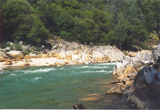 river1.jpg (67175 bytes)